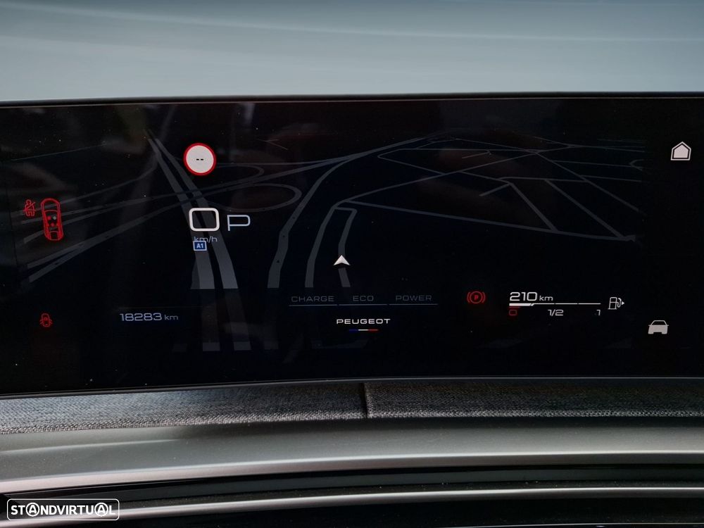 Peugeot 3008 1.2 Hybrid Allure e-DCS6 - 18