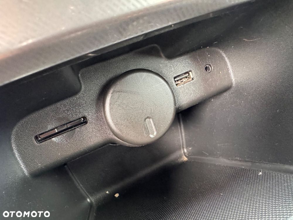 Opel Astra 2.0 CDTI DPF ecoFLEX SportsTourer Start/Stop Innovation - 32