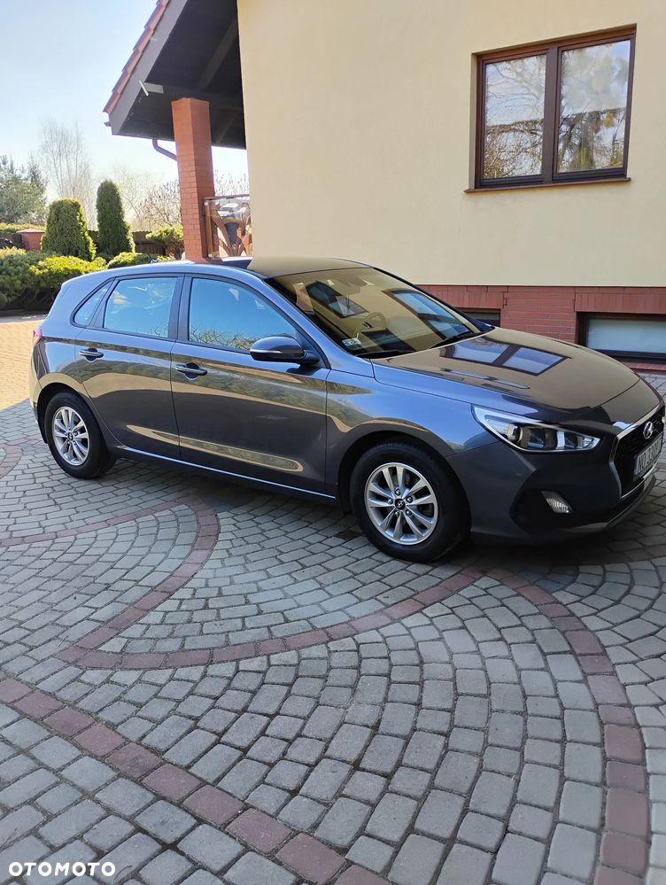 Hyundai i30 1.4 Classic + - 3