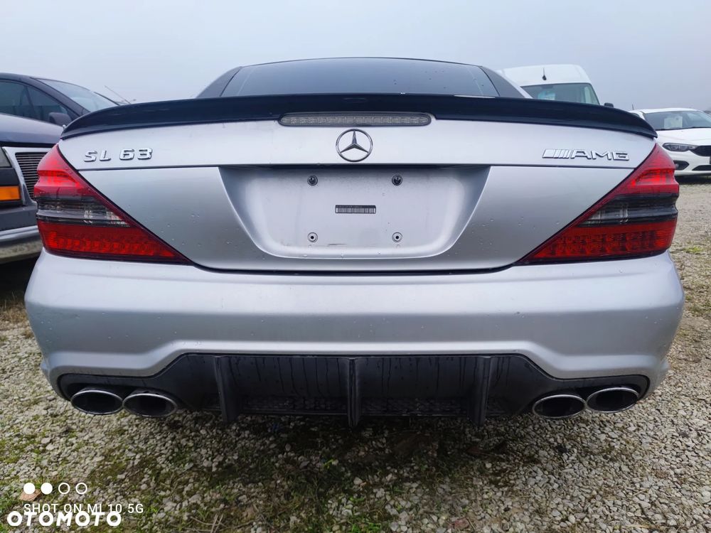 Mercedes-Benz SL 63 AMG SPEEDSHIFT MCT - 10