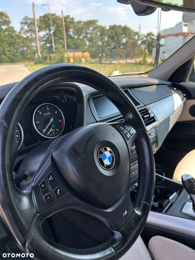 BMW X5 4.0d xDrive - 24