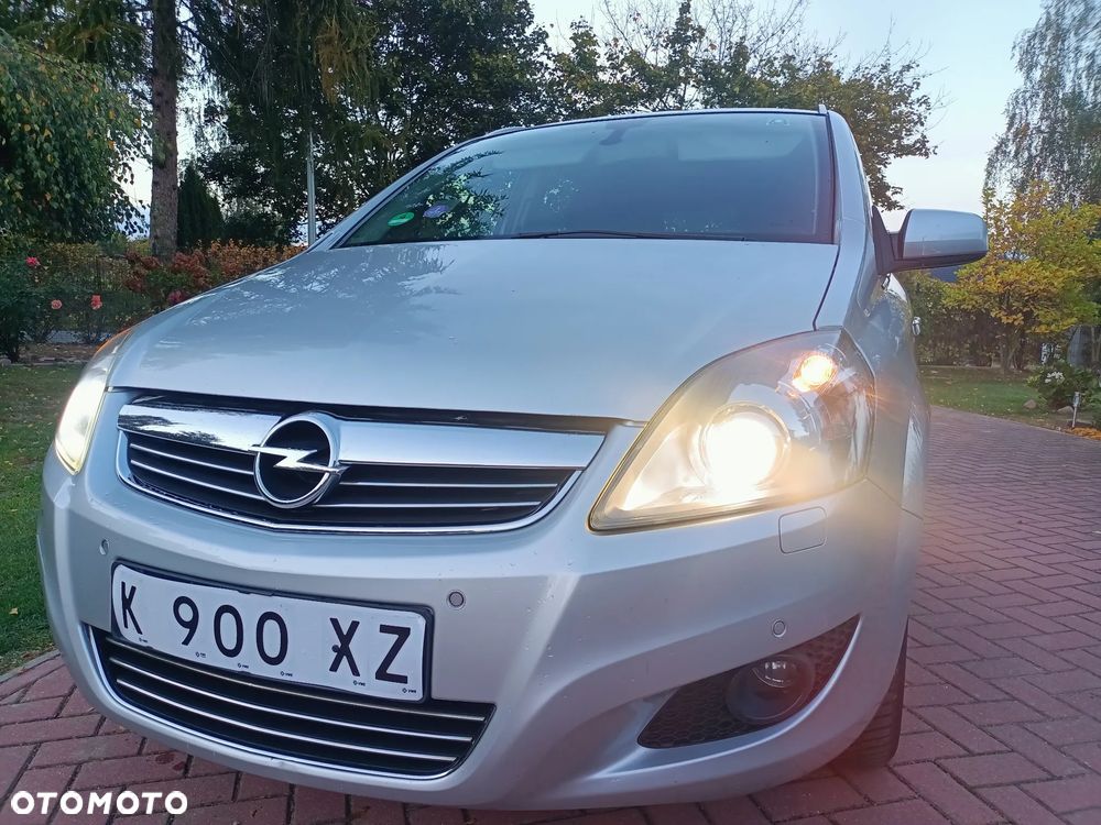 Opel Zafira - 4