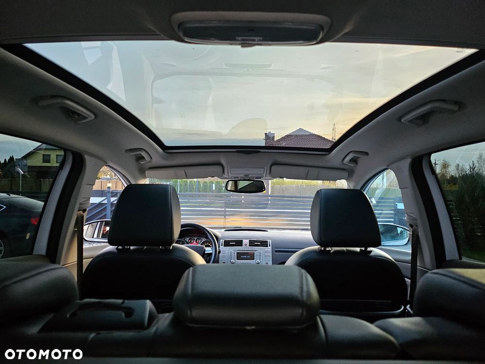 Ford Kuga 2.0 TDCi 4WD Titanium - 34