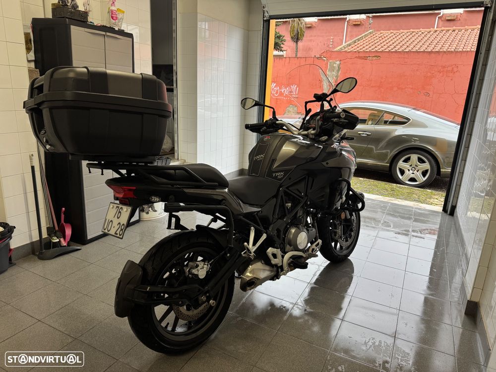 Benelli TRK 502 - 6