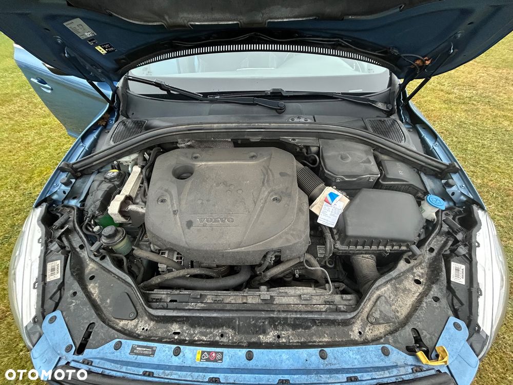 Volvo XC 60 D4 R-Design - 15