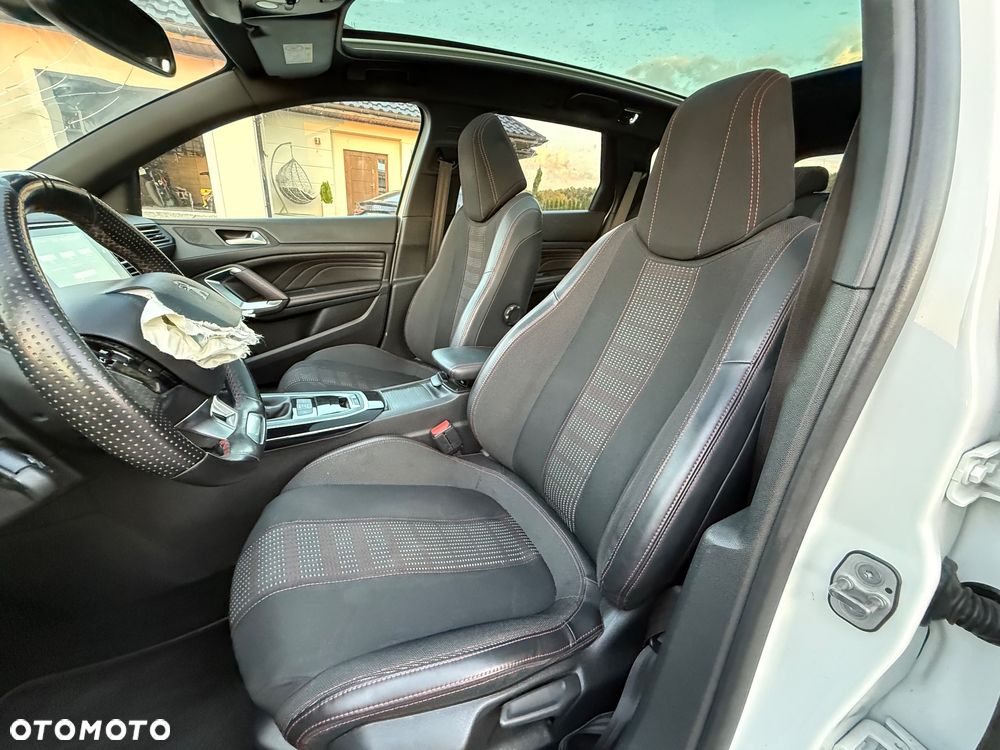 Peugeot 308 PureTech 130 EAT6 Stop & Start GT-Line Edition - 17