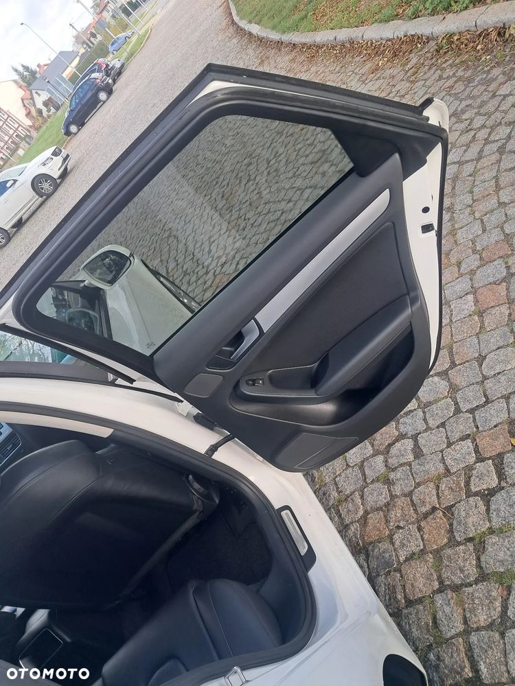 Audi A4 Avant - 23