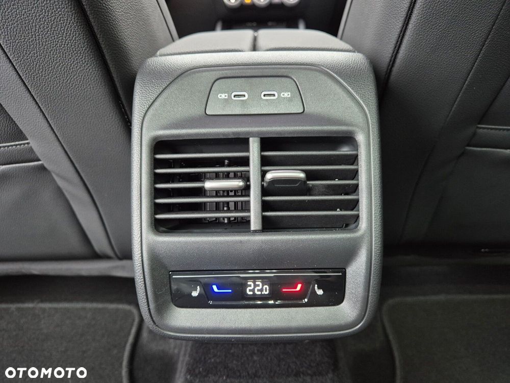 Skoda Superb 2.0 TDI SCR 4x4 L&K DSG - 38