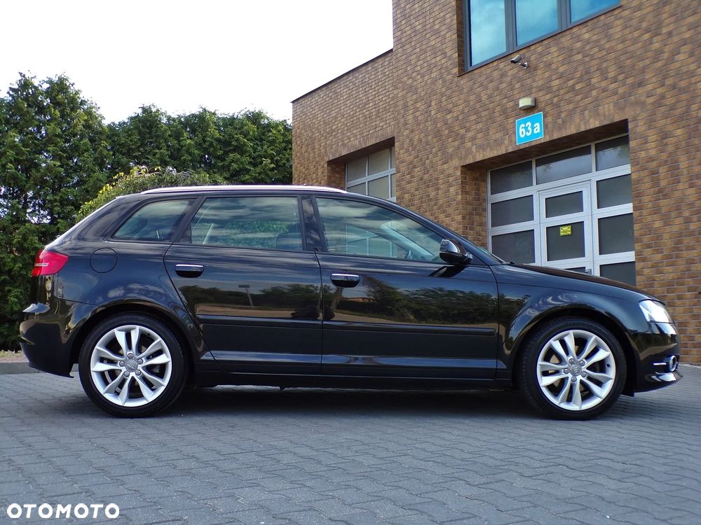 Audi A3 Sportback 2.0 TDI S line Sportpaket plus - 8