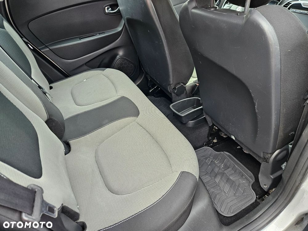Renault Captur 1.5 dCi Limited - 11
