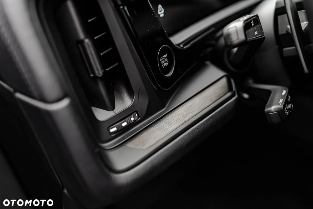 Porsche Cayenne E-Hybrid - 18