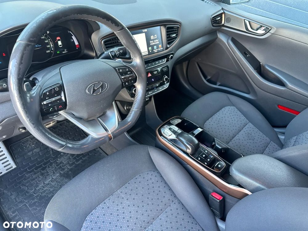 Hyundai IONIQ Electric Premium - 28