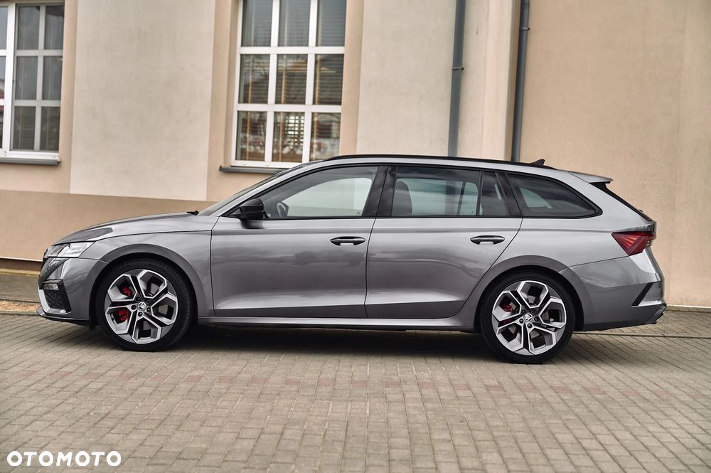 Skoda Octavia 2.0 TSI DSG RS - 13