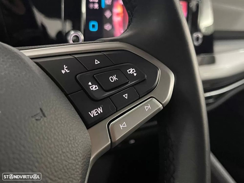 VW Golf 1.0 TSI - 8
