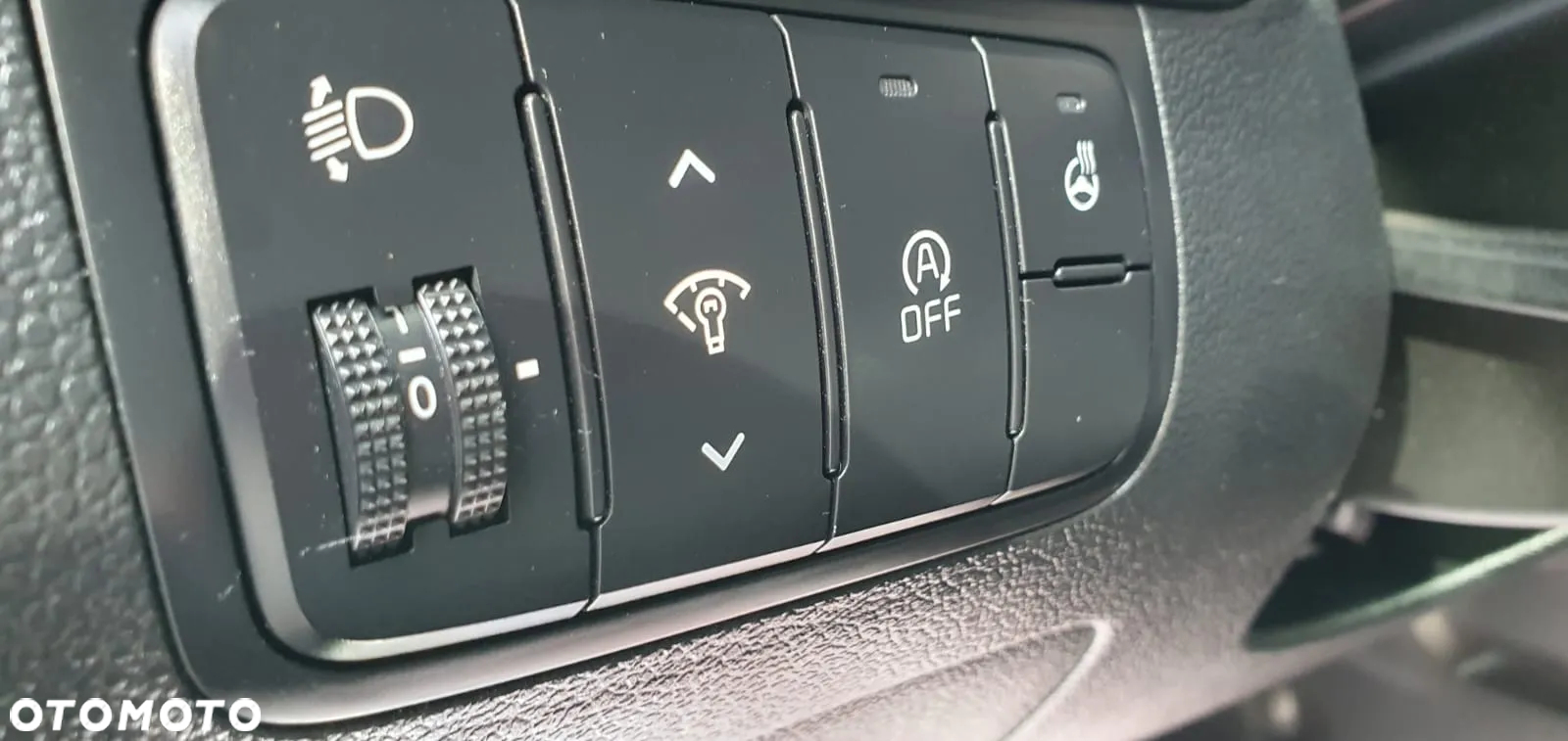 Kia Ceed 1.6 GDI SW ISG Spirit - 16