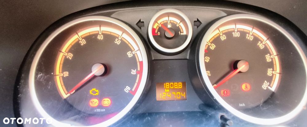 Opel Corsa 1.4 16V Enjoy - 9