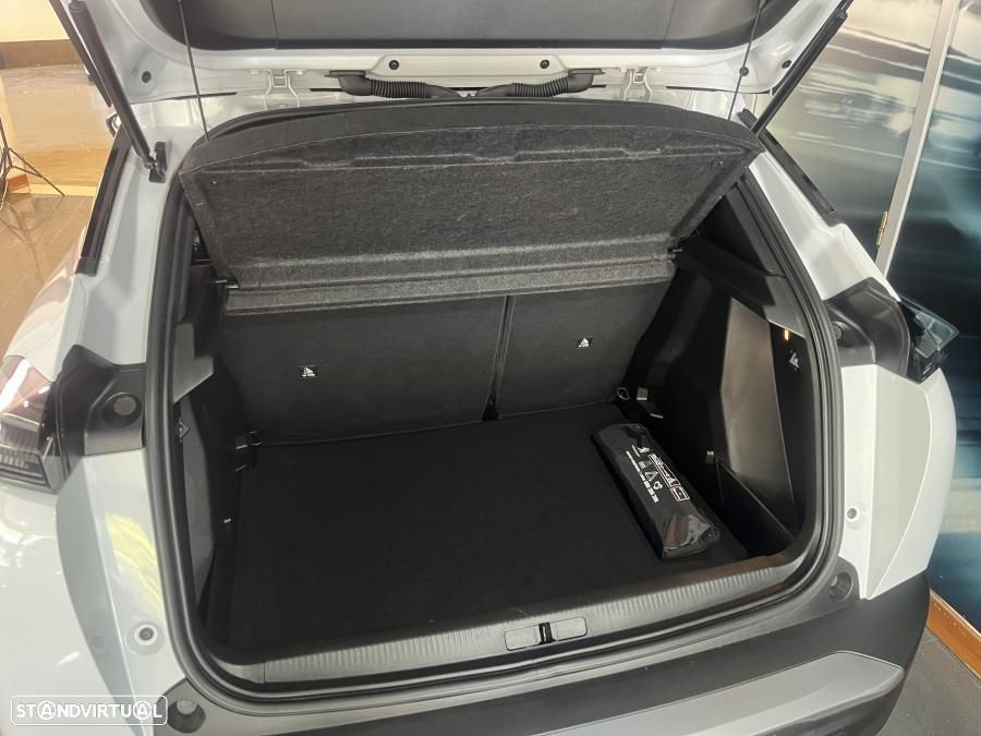 Peugeot 2008 1.2 PureTech Allure Pack - 9