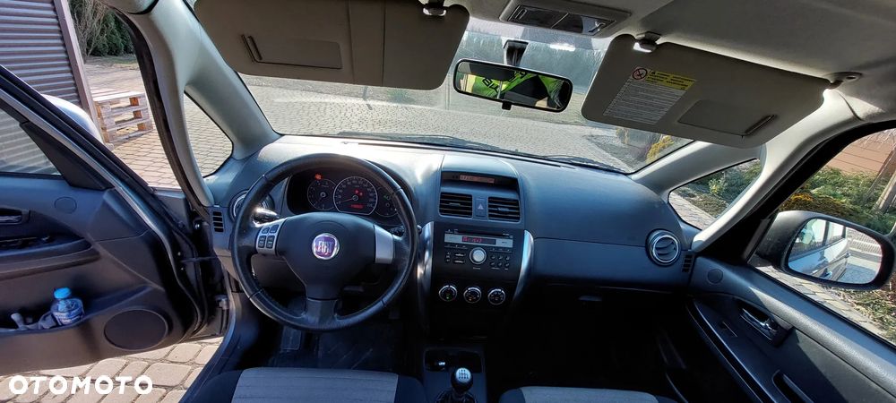 Fiat Sedici - 9
