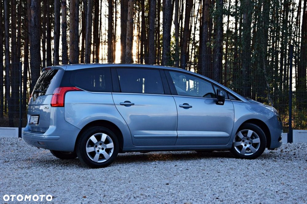 Peugeot 5008 - 25