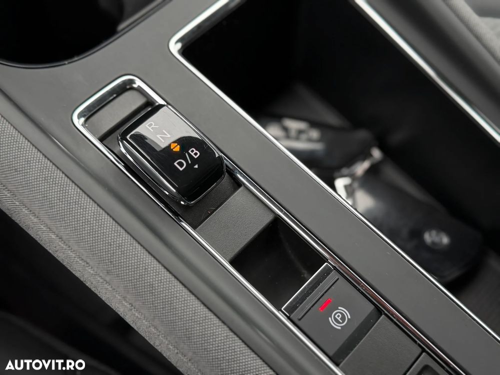 Skoda Enyaq iV Electric 80 - 26