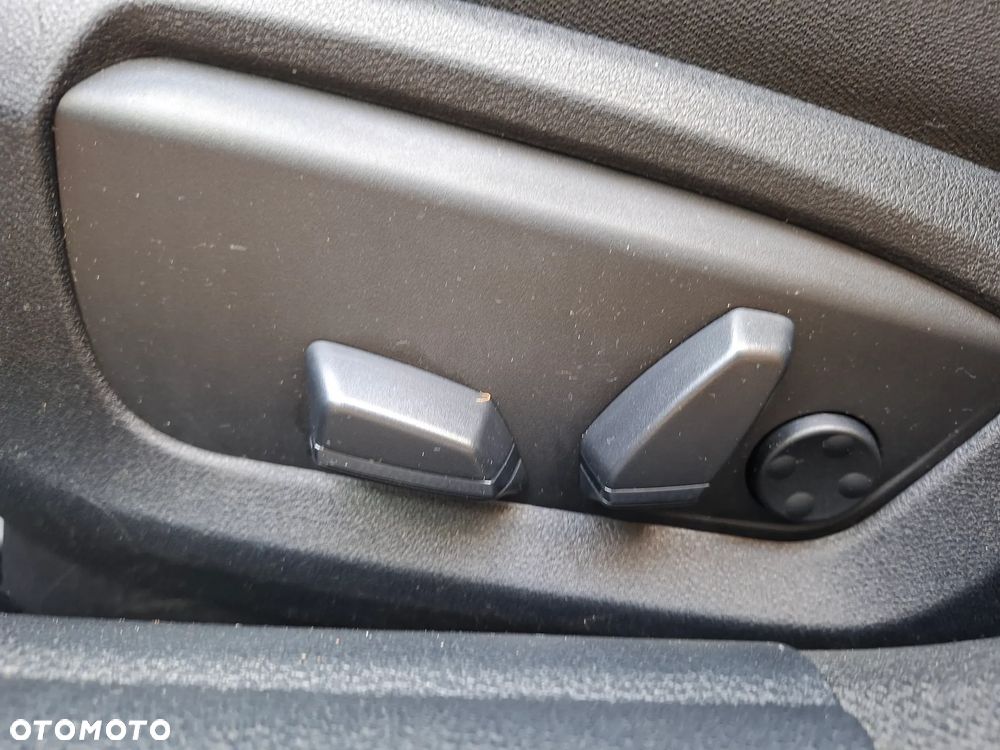 BMW Seria 5 - 16
