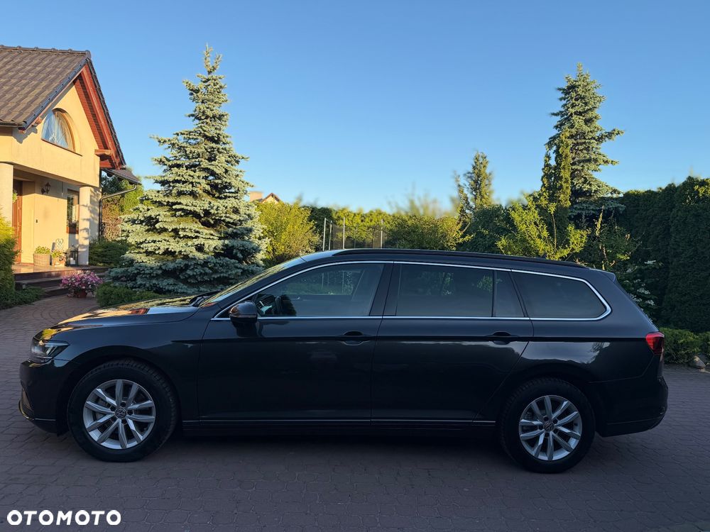 Volkswagen Passat 2.0 TDI SCR DSG Business - 2