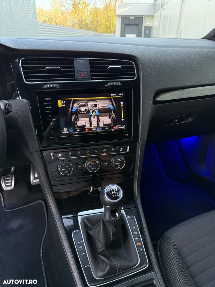 Volkswagen Golf 2.0 BlueTDI Cup - 10