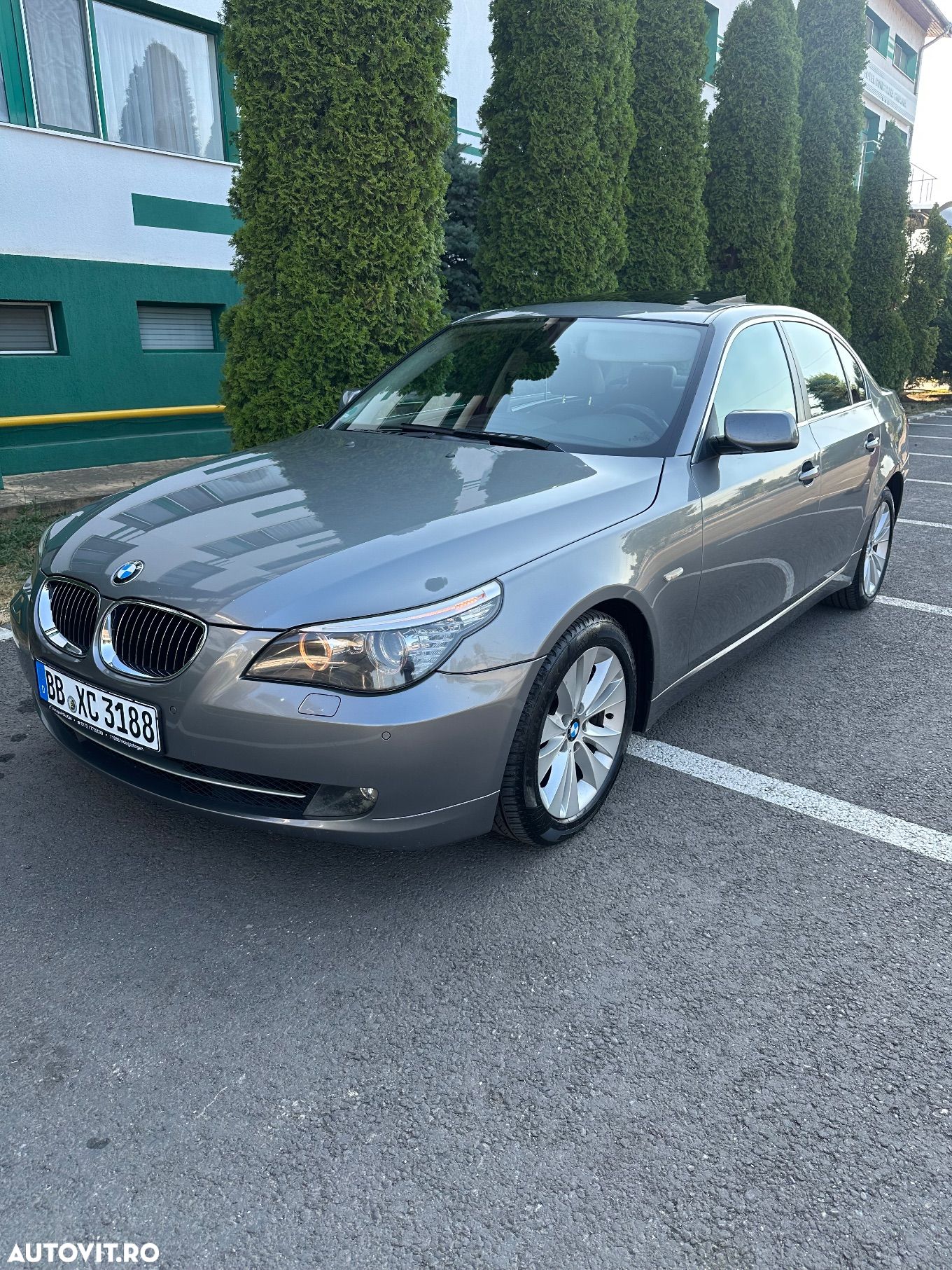 BMW Seria 5 - 1