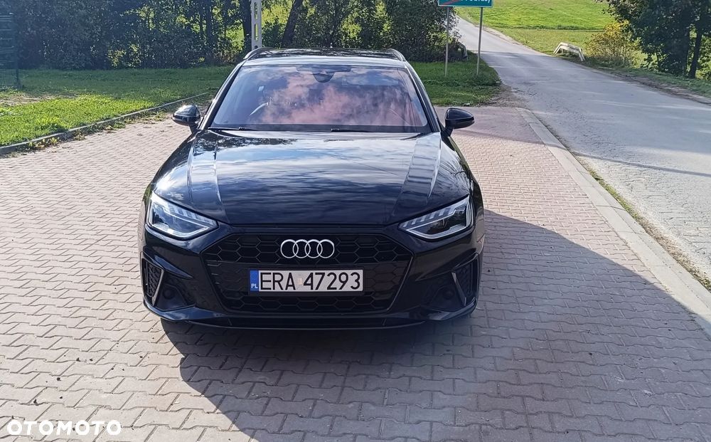 Audi A4 Avant 35 TDI mHEV S Line S tronic - 1