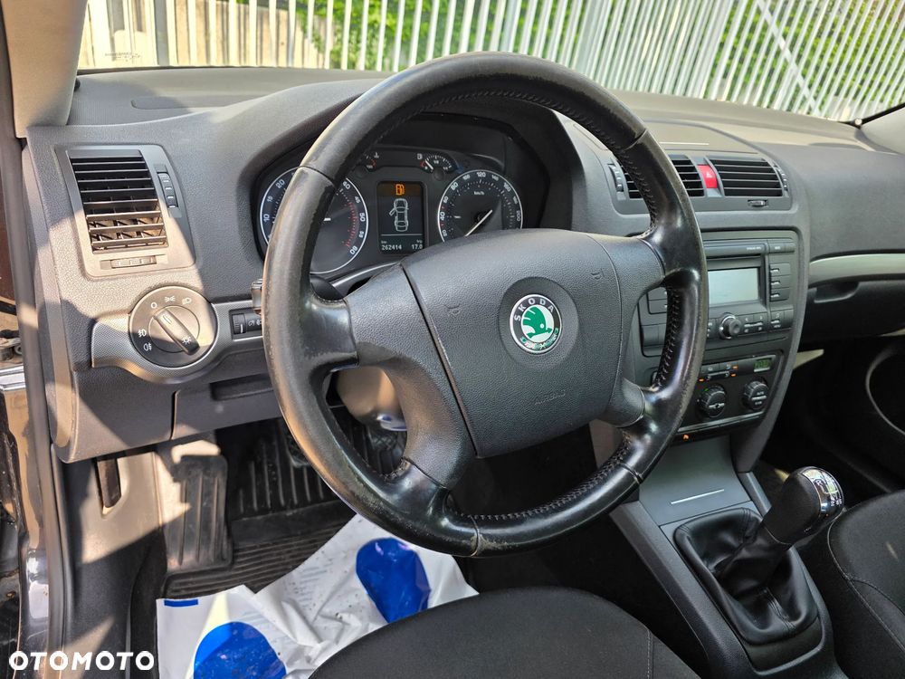 Skoda Octavia 2.0 TDI Ambiente - 7