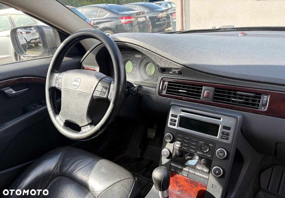Volvo XC 70 - 12