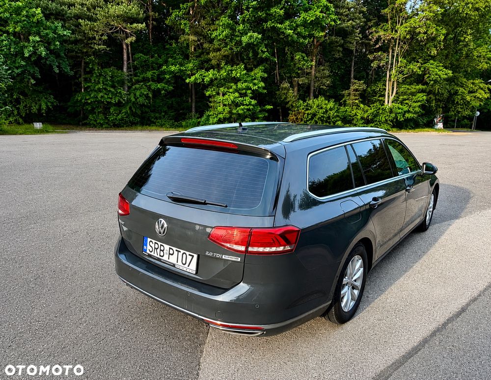 Volkswagen Passat 2.0 TDI (BlueMotion Technology) DSG Comfortline - 14