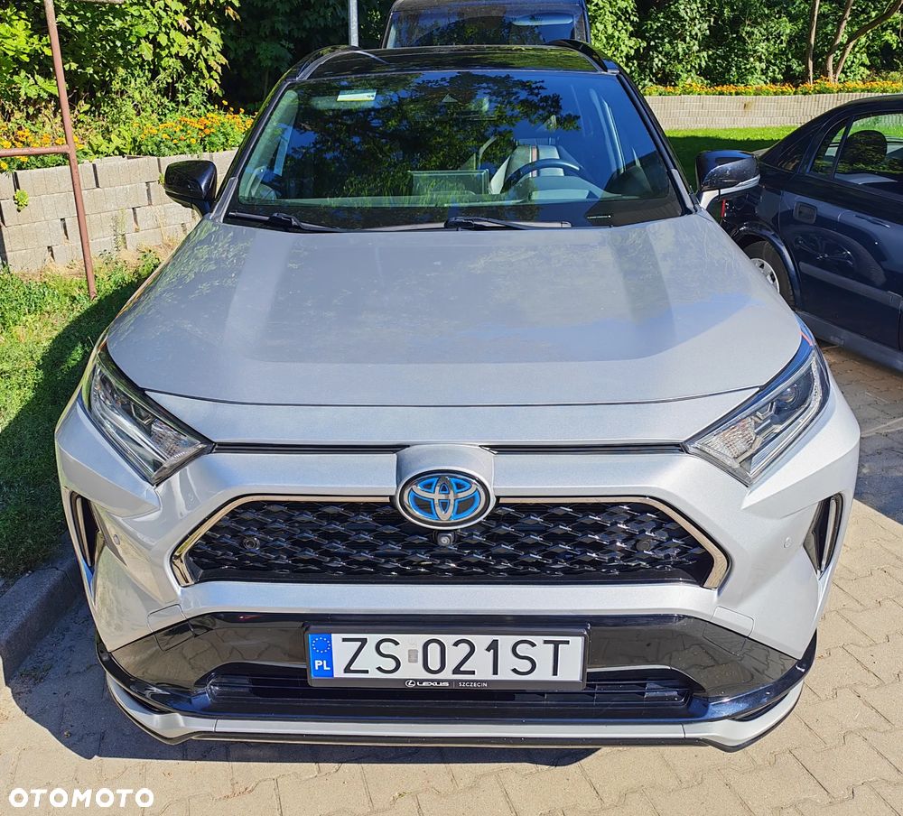 Toyota RAV4 - 8