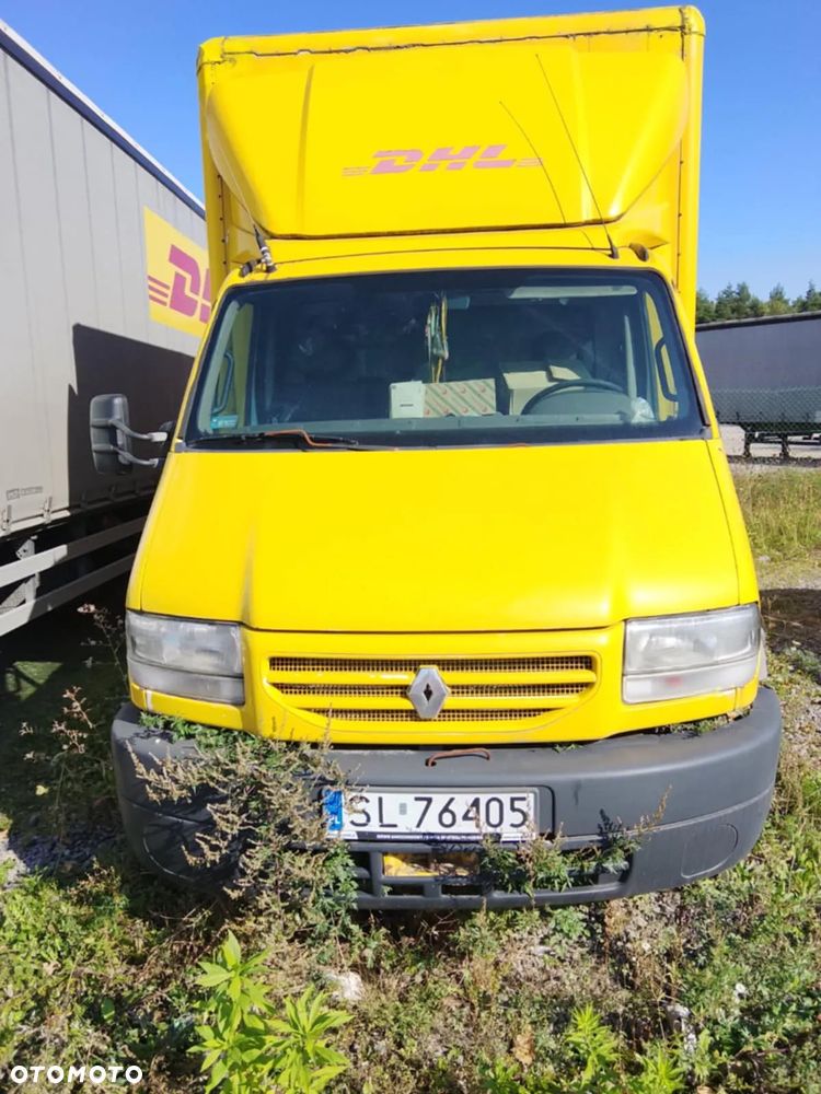 Renault mascott - 1