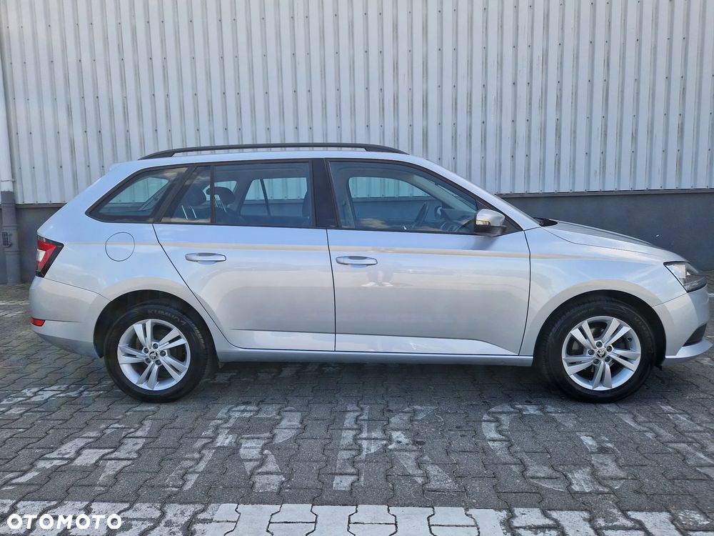 Skoda Fabia 1.0 TSI Ambition - 3