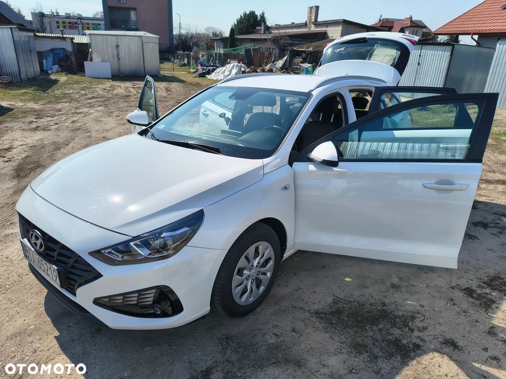 Hyundai i30 1.5 DPI Classic + - 1