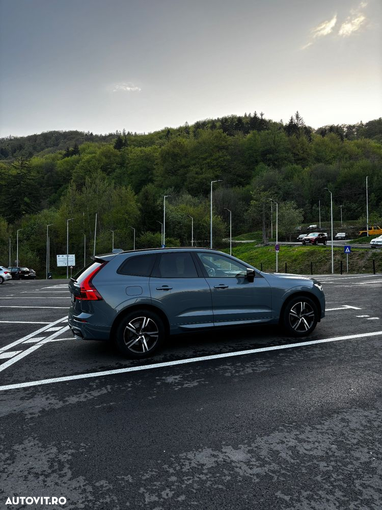 Volvo XC 60 B4 MHEV R-Design - 4