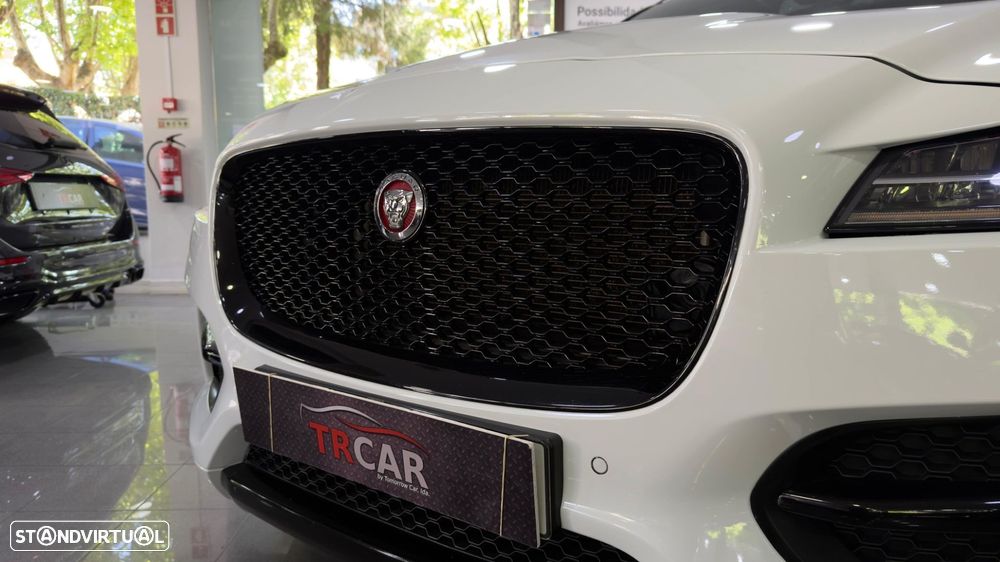 Jaguar F-Pace 2.0 i4D R-Sport AWD Aut. - 11