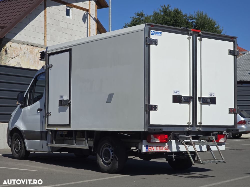 Mercedes-Benz Sprinter - 3