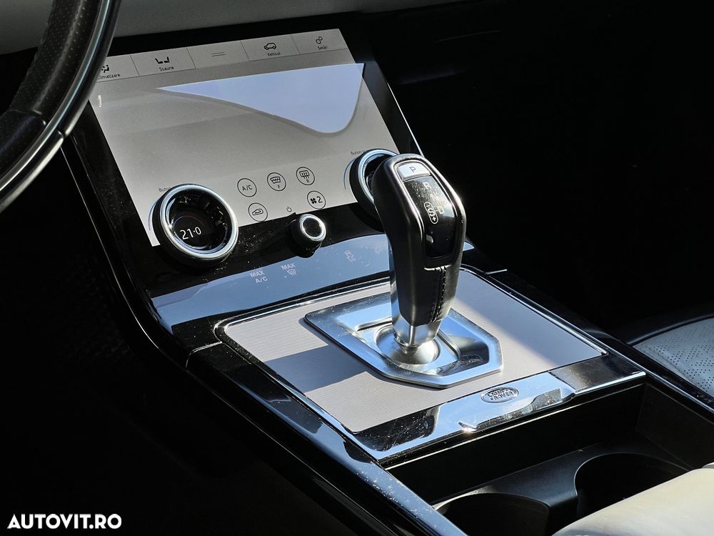 Land Rover Range Rover Evoque 2.0 P300 R-Dynamic - 6