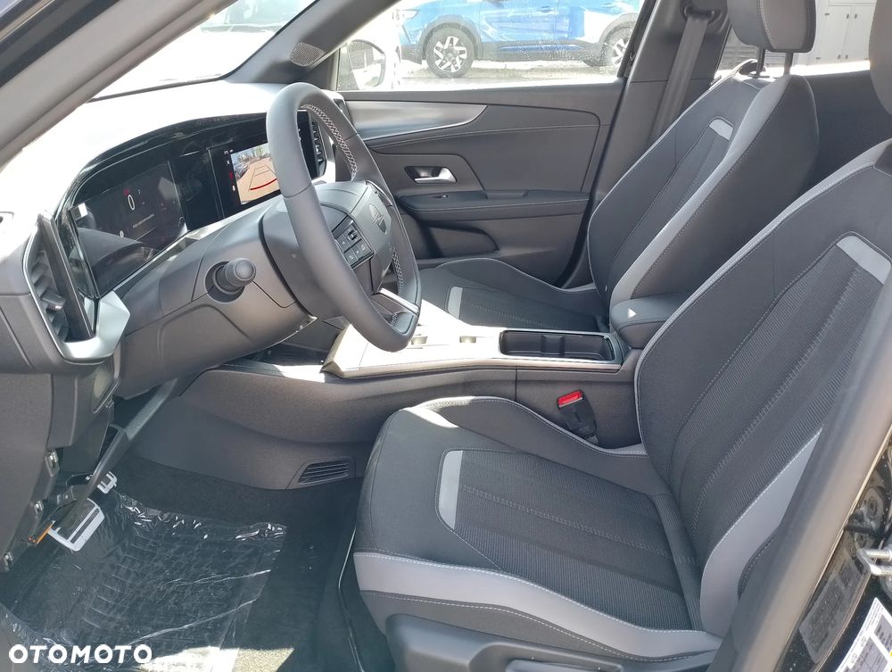 Opel Mokka 1.2 T mHEV Ultimate S&S eDTC6 - 13