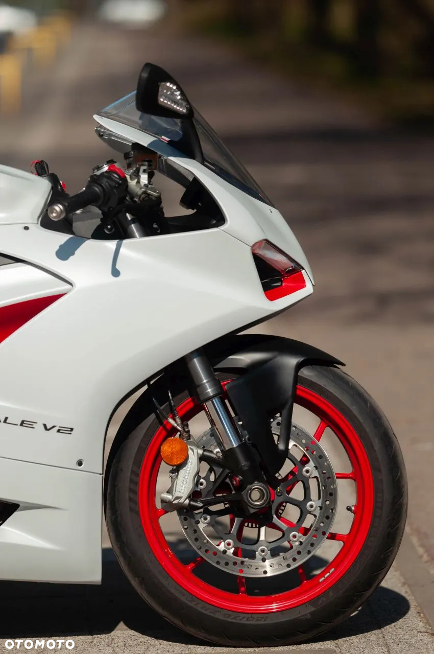 Ducati Panigale V2 - 21