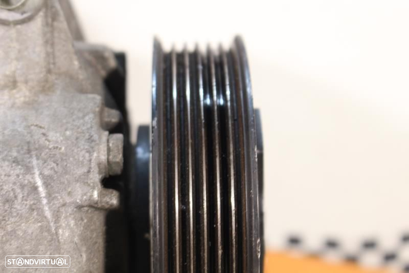 Compressor Do Ac / Ar Condicionado Volkswagen Golf Vi (5K1)  5N0820803 - 2