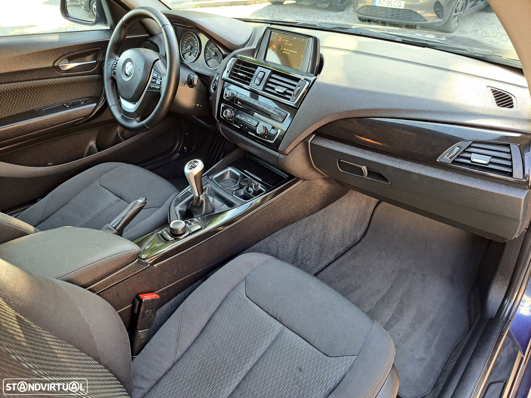 BMW 116 d Line Sport - 13