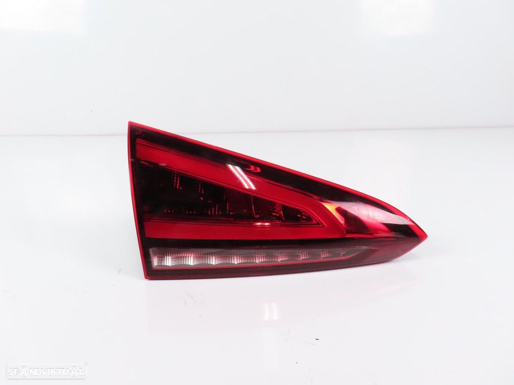 Farolim da mala LED Esquerdo Usado / Original MERCEDES-BENZ A-CLASS (W177) A1779... - 1