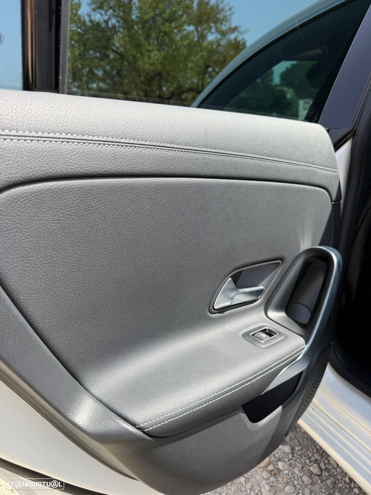 Mercedes-Benz CLA 250 e 8G-DCT Progressive Line Advanced - 29