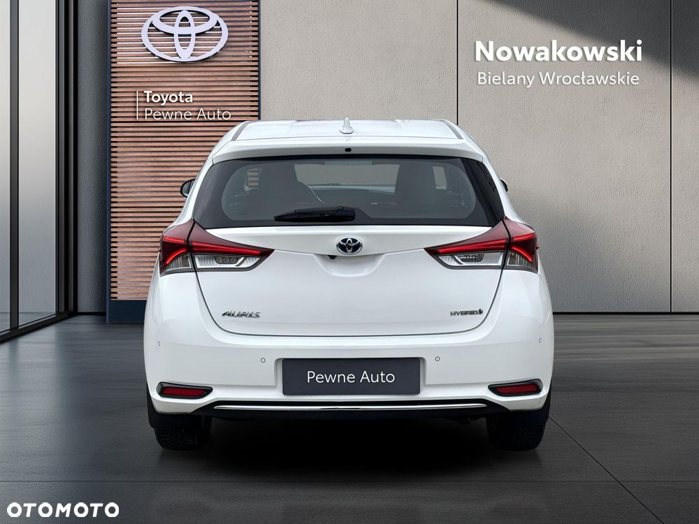 Toyota Auris - 5