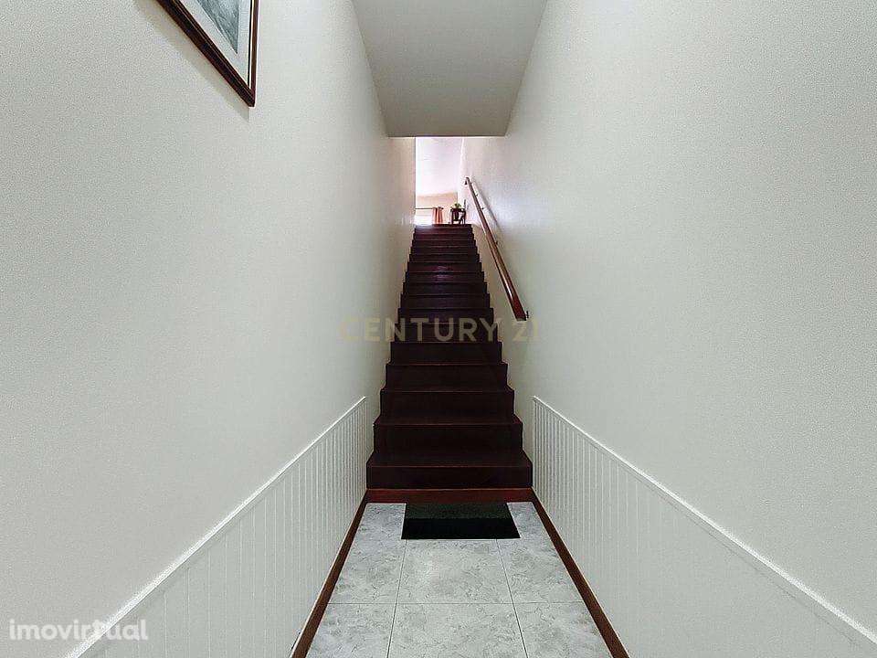 Apartamento T2 + 1 com Licença de AL com vista Mar em Localização Priv - Grande imagem: 4/16