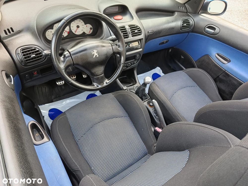 Peugeot 206 - 3