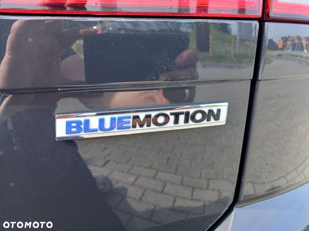 Volkswagen Golf - 24